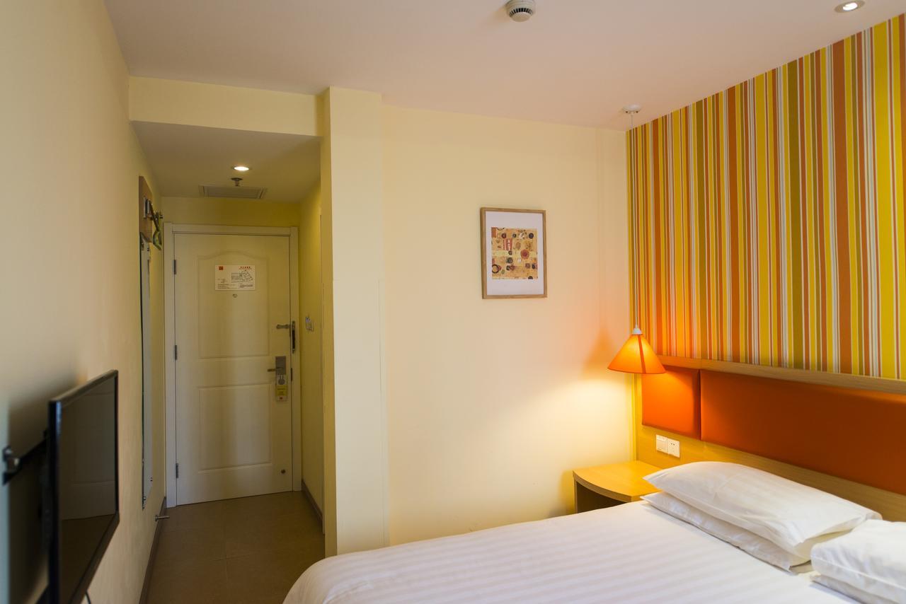Home Inn Shanghai Hongqiao Terminal Jinshajiang Road Changfeng Экстерьер фото