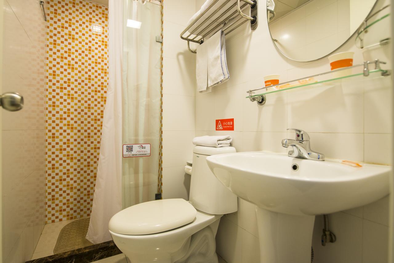 Home Inn Shanghai Hongqiao Terminal Jinshajiang Road Changfeng Экстерьер фото
